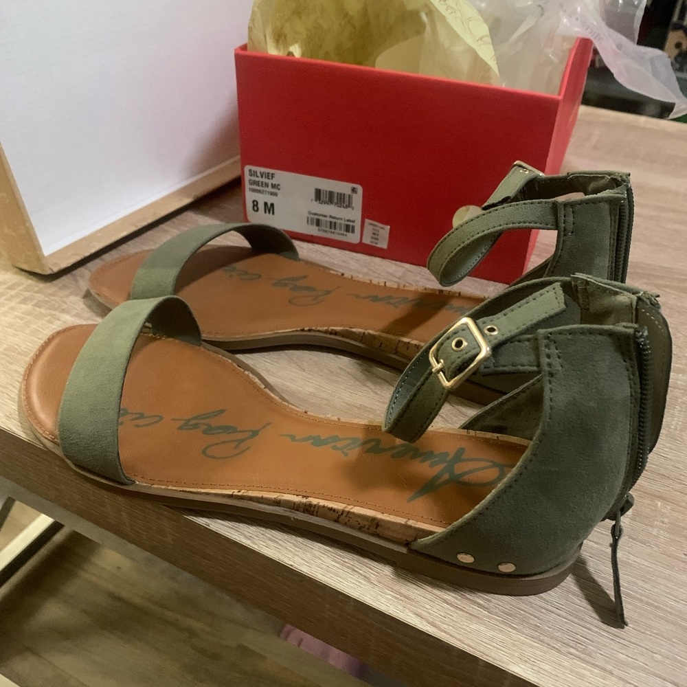 American Rag Silvief Sandals- Green Size 8
